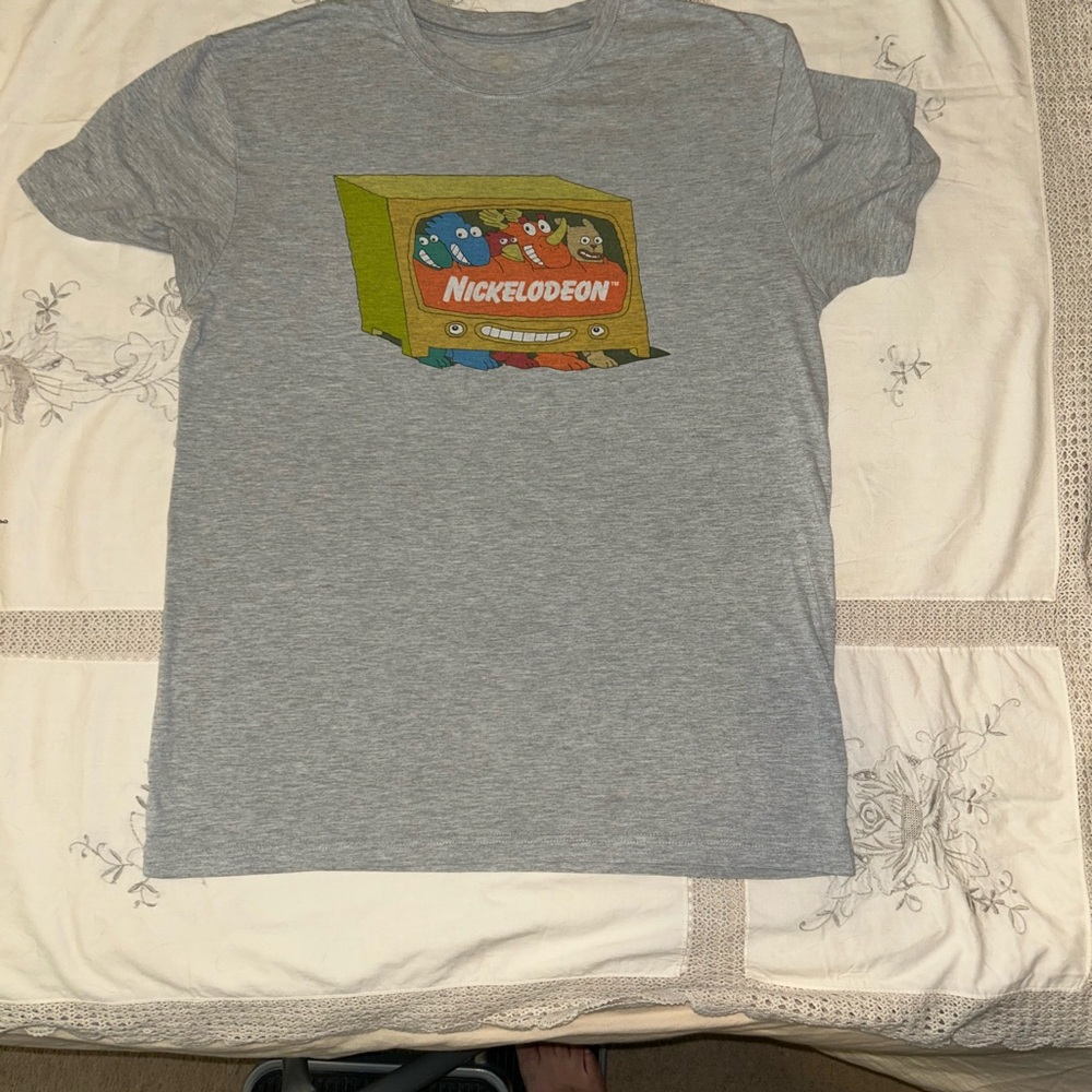 Nickelodeon Gray T-Shirt with Colorful TV Graphic